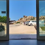Borgo Dell'orso Ξενοδοχείο Palau