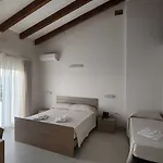 Borgo Dell'orso 3* Palau